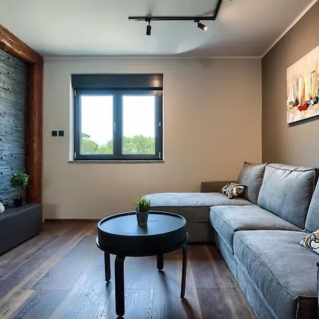 Piantina 2 S Besplatnim Parkingom Apartament